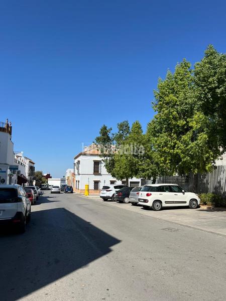 Foto dc14d00f-cf91-496f-8c13-6e06e96753e0. Casa pareada casa en venta en Carmona