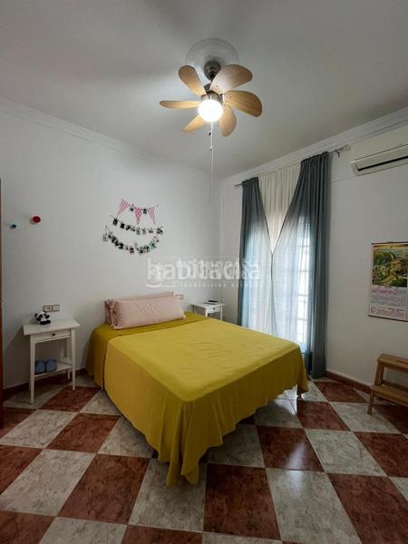 Foto ea5ae9ce-00d0-4c4a-85d8-23ce95d693d3. Casa pareada casa en venta en Carmona