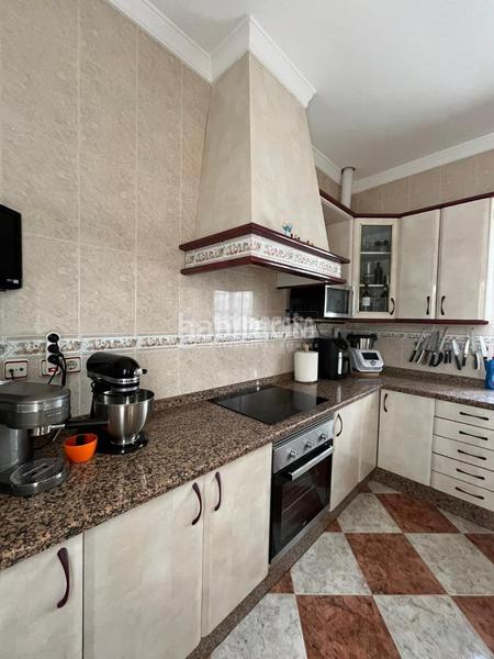 Foto f74da3ed-2a80-440a-b4d8-99422bc82341. Casa pareada casa en venta en Carmona