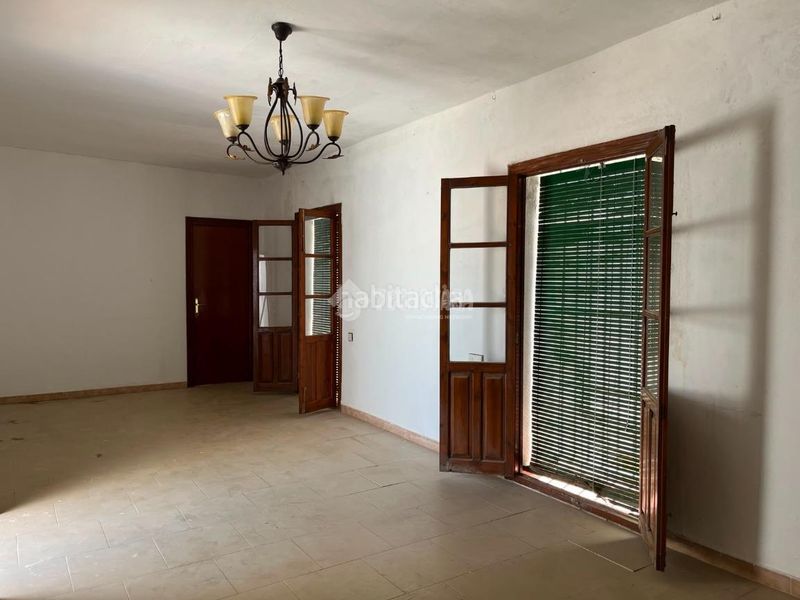 Foto 51fc1d35-f8ac-487f-9aa3-ea04c7e026bc. Casa a Carmona