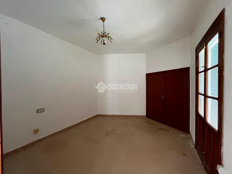 Foto 623f69c7-4da1-46f9-97fa-8ecbda4a3cdb. Casa a Carmona