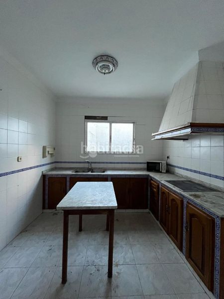 Foto 9020c7f7-f3ee-4d66-9cf2-377cebe2bdf3. Casa a Carmona