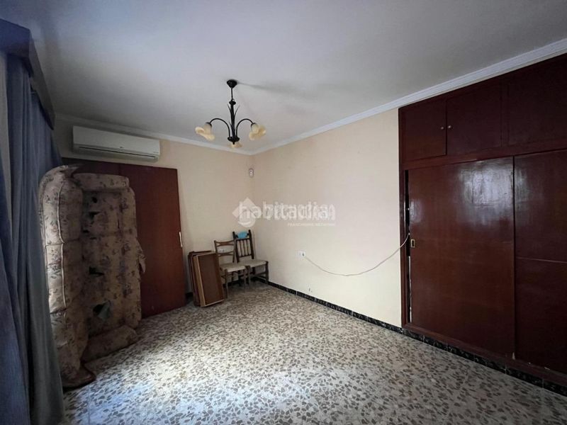 Foto 944fd8c3-0ddb-4712-b2a3-162f1adc9b57. Casa  en venta en Carmona