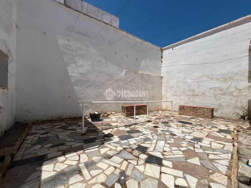 Foto bf81ff14-1974-4294-91cb-e7eb11d5b569. Casa a Carmona