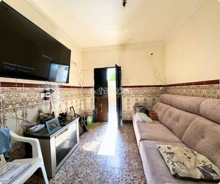 Foto c45697a8-0af8-4aa7-b128-f48f5f1f385e. Casa a Cabezas de San Juan (Las)