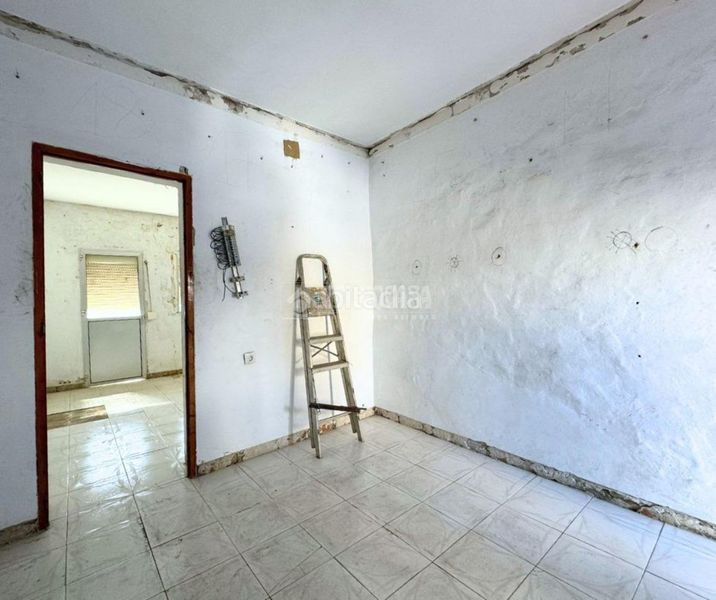 Foto d6ea36e9-512f-41c0-8fa2-7a8801939de8. Casa a Cabezas de San Juan (Las)