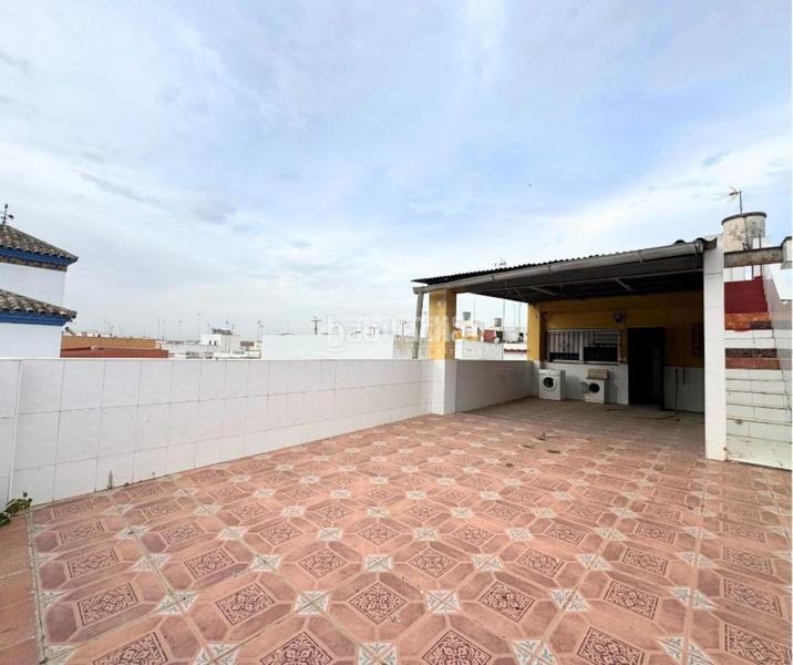 Foto 2a10a49f-ae23-4c69-b3bc-cfcd8c4199cd. Casa  en venta en las cabezas de san juan en Cabezas de San Juan (Las)