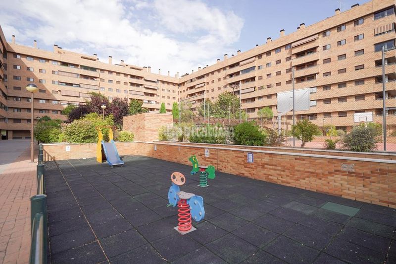 Foto c6ba444f-243e-46a8-9428-05b3c7e9c9a7. Pis a El Quiñón Seseña