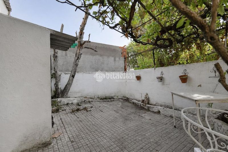 Foto baa921b6-dabe-4f00-a9bd-cfcb66ee43bd. Casa aparellada a Centro Seseña