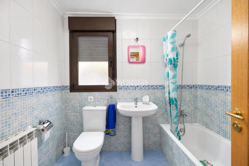 Foto 702348f8-0226-4ae7-80a7-b5369dcae952. Piso  en venta en El Quiñón Seseña