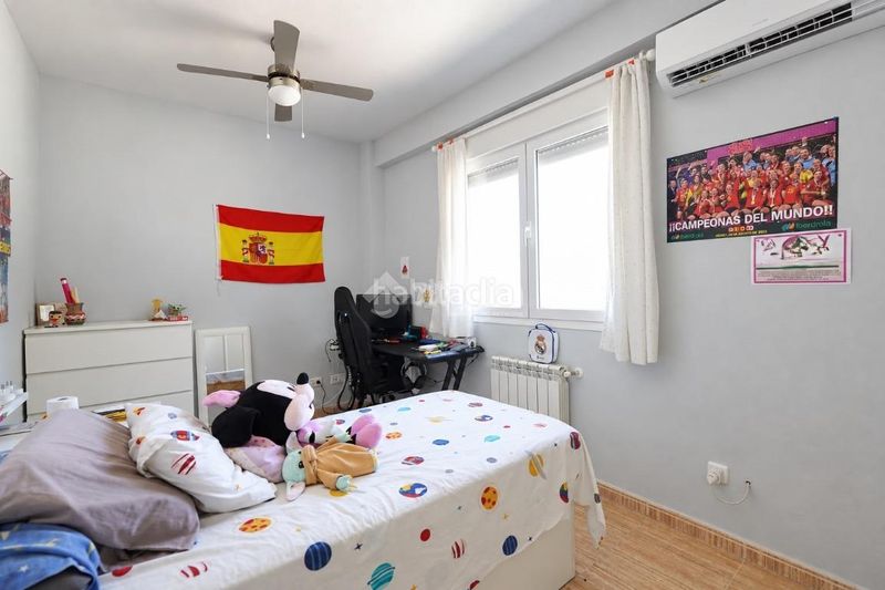 Foto ba832678-99d7-4f4d-aecf-6078353414ea. Casa aparellada a Los Barreros Seseña