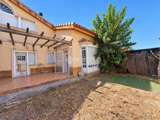 Maison jumelée à Torrecastillo