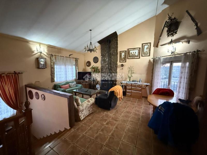 Foto b3830eb1-1b5d-429f-a676-ffb1b4e9f639. Casa  en venta en Valdelaguna
