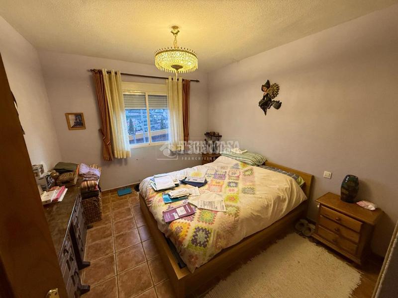 Foto d260b9f3-4a92-4b04-ba98-0b88865bda73. Casa  en venta en Valdelaguna