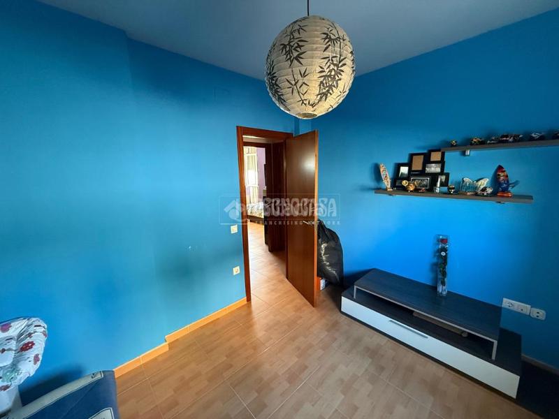 Foto 8a2dd7f8-78e9-4b85-b9c2-a6dcb3edabcc. Casa con parcheggio in Los Barreros Seseña