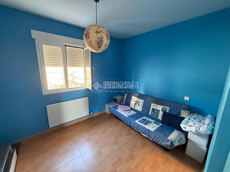 Foto ca2b1c85-dd95-425b-969d-56804c26d16a. Casa con parcheggio in Los Barreros Seseña