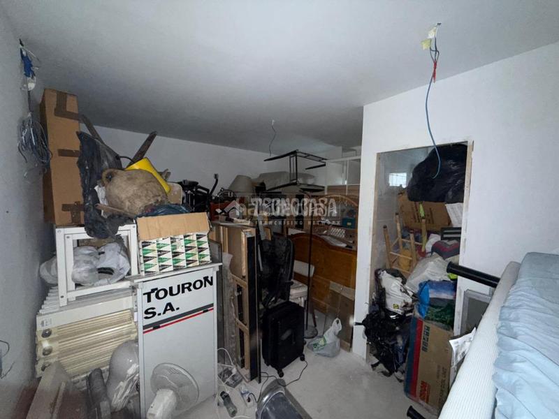 Foto 36f9cc11-3868-49de-83e4-759fbeb9df14. Casa aparellada amb aparcament a Centro Seseña