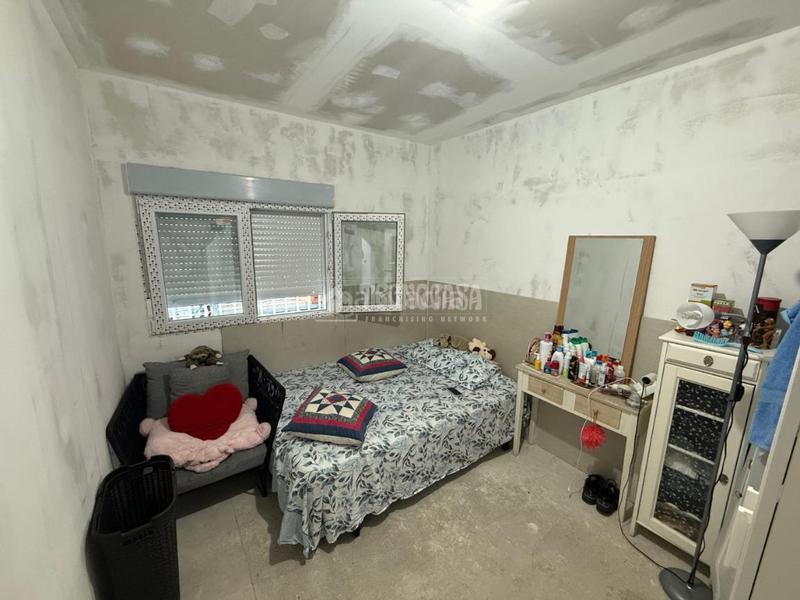 Foto 6a1a282f-f655-4152-8a91-38053b2c6c4d. Casa aparellada amb aparcament a Centro Seseña