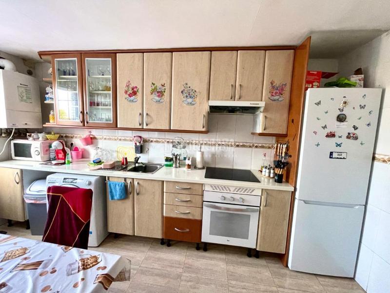 Foto 18526d95-3ad8-4777-bcd7-3828a6f98fab. Casa amb aparcament a Los Barreros Seseña