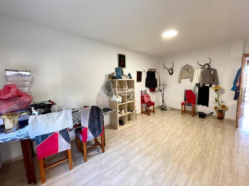 Foto 3542c8f1-5eb3-4c69-9666-4866cd4d6878. Casa amb aparcament a Los Barreros Seseña