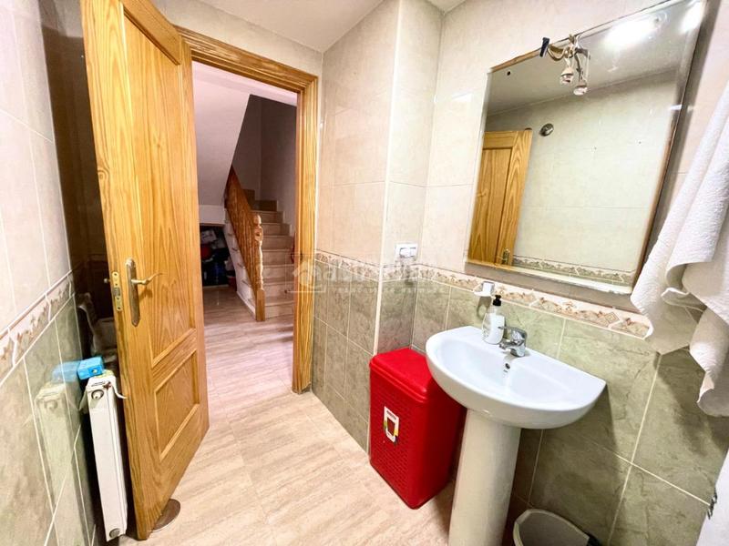 Foto 8b1d4082-93a1-4ded-878e-0e8231591874. Casa amb aparcament a Los Barreros Seseña