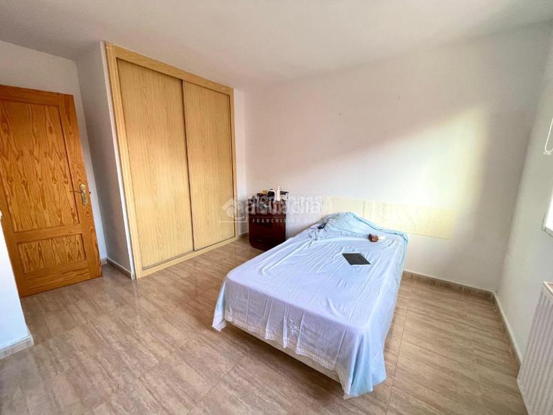 Foto a09e9e28-6981-4423-aa67-0bd1b0522888. Casa amb aparcament a Los Barreros Seseña