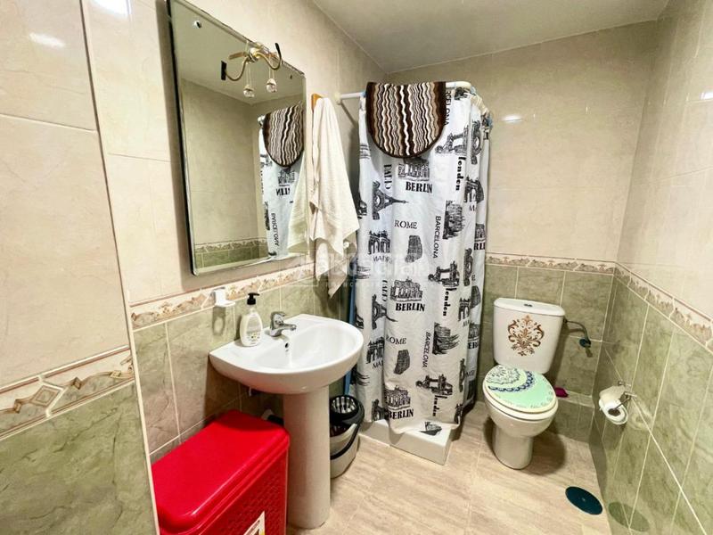 Foto f18541d2-b830-413b-bd46-a9fd2a22c0cb. Casa amb aparcament a Los Barreros Seseña