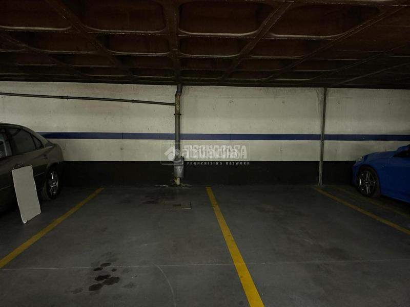 Foto 6f806d81-2082-47e6-932f-491689fab4a1. Aparcament cotxe a Ensanche Alcobendas