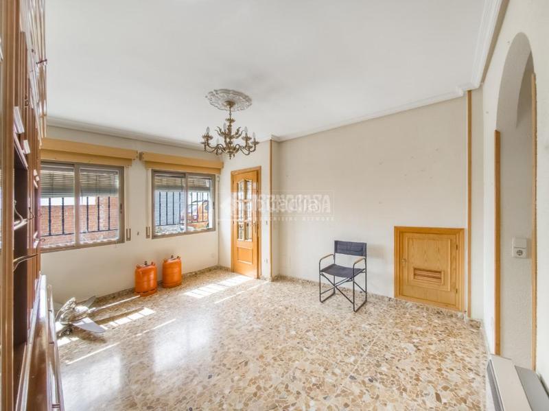 Foto f1f3c544-56d7-490a-ac7a-64429b0d1fe2. Casa con riscaldamento in Campo Real