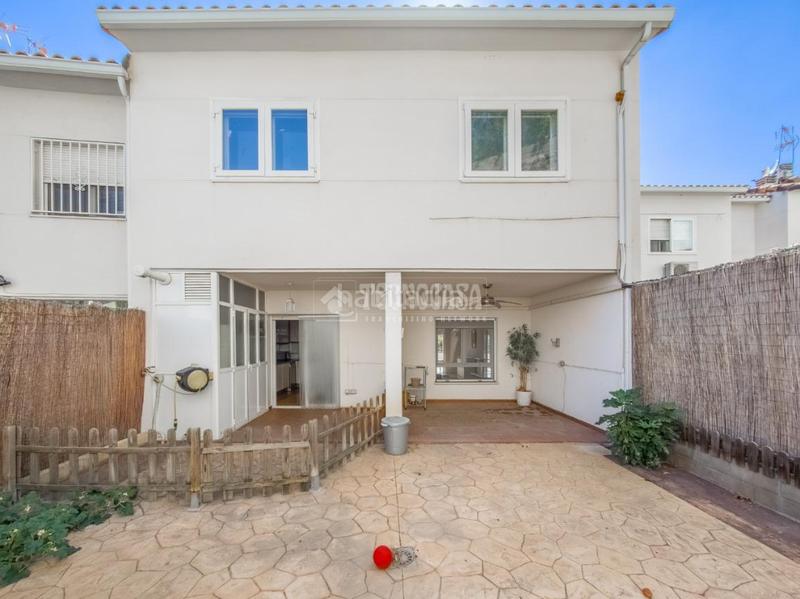 Foto 510be14a-f3e6-4aa0-a3e9-d19d28189cae. Doppelhaus mit heizung in Orusco de Tajuña