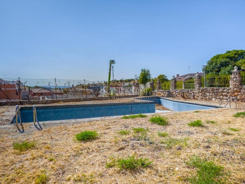 Foto 02ab2d5c-f857-4ef8-9f46-9909bc9f5c63. House in Campo Real