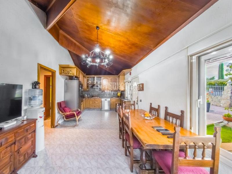 Foto cb315471-b62e-42ac-92e6-f26464a72080. Casa amb calefacció piscina a Eurovillas Nuevo Baztán