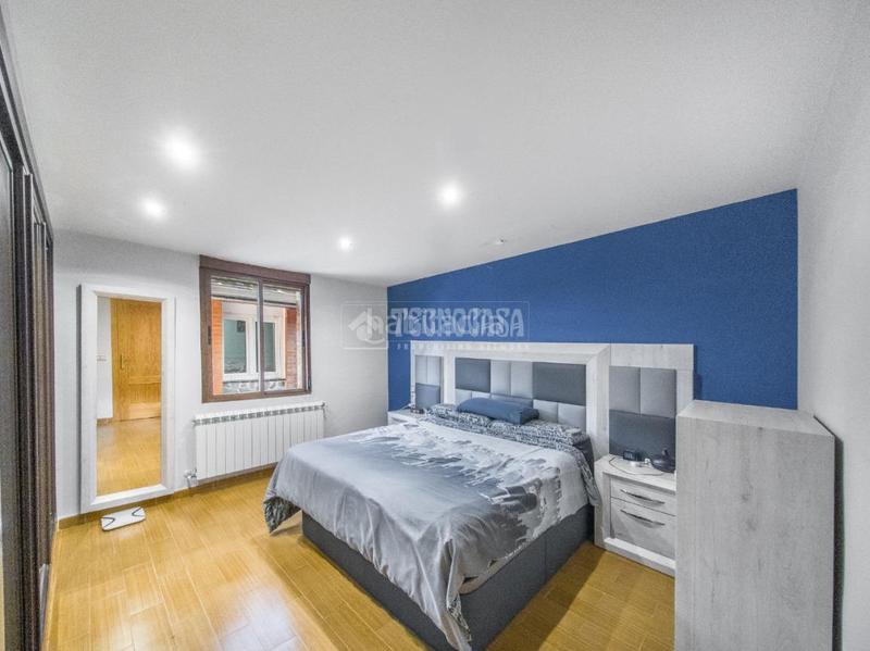 Foto e37b3785-1983-4dde-842f-6078df28345f. Casa amb calefacció piscina a Eurovillas Nuevo Baztán