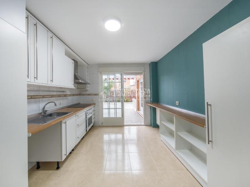 Foto 1403e68a-3c01-445e-a550-e163c24b1192. Casa bifamiliare in Campo Real