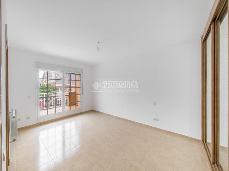 Foto 165442f7-f4eb-4469-832c-f26f50f5a7b4. Casa bifamiliare in Campo Real