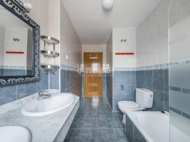 Foto 2361d45a-51a6-4bfc-b1f0-dc21a9b2aff2. Casa bifamiliare in Campo Real