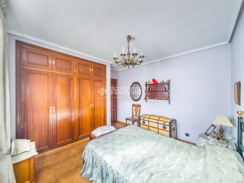Foto 43262bc4-53bd-4312-9927-c946c46539ae. Casa aparellada amb aparcament a Campo Real