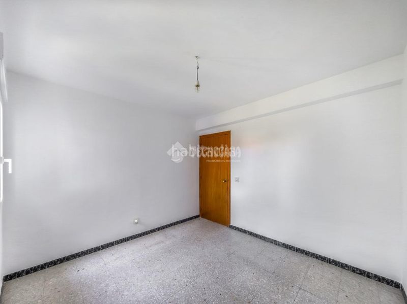 Foto 13b9bba7-9d85-41fb-a9bb-614f23f27b22. Pis a Campo Real