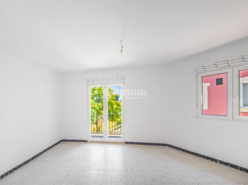 Foto c1586667-4286-422a-86e6-8d6aa5d2fe53. Pis a Campo Real