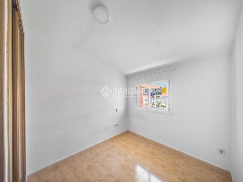Foto ede92f0a-561b-42ad-8ad1-b91bafc71889. Pis a Campo Real
