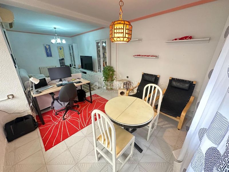 Foto 9619f7f7-5192-41b0-93d9-9073d07f8598. Casa  en venta en Centro Fuenlabrada