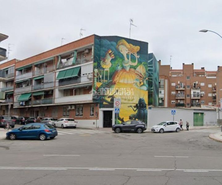 Foto b743122d-fac2-4cf5-8ae8-e71a843e1ef5. Casa  en venta en Centro Fuenlabrada