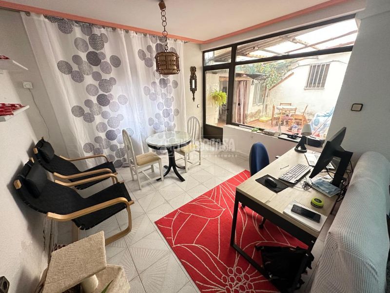 Foto e71b3fe7-dcba-4721-b447-4341dc6c5b7e. Casa  en venta en Centro Fuenlabrada