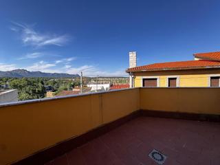 Casa aparellada a Cabanillas de la Sierra. Casa en venta en cabanillas de la sierra