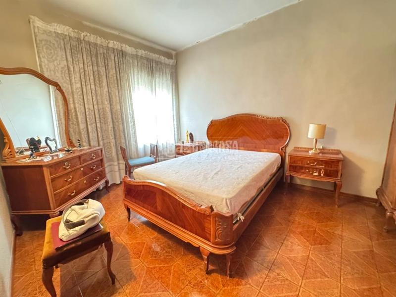 Foto 86b37e18-7011-4dd8-8bbd-bed0db6c12e2. Casa aparellada a Molar (El)