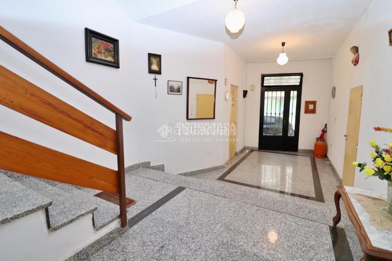 Foto 55869890-536f-4e2f-a0d1-0d5bd66d9b59. Geschäftsraum mit heizung in Villalba Estación Collado Villalba