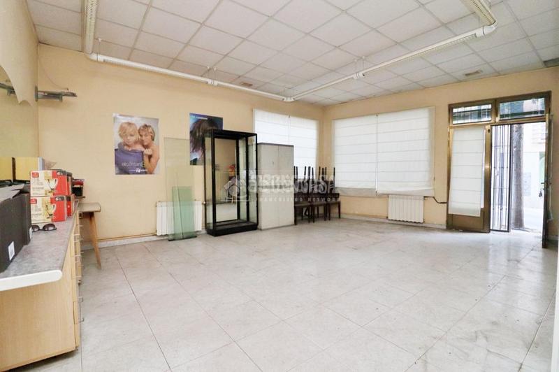 Foto 81460097-97e1-4f98-b7b4-4dc0fe4b759d. Geschäftsraum mit heizung in Villalba Estación Collado Villalba