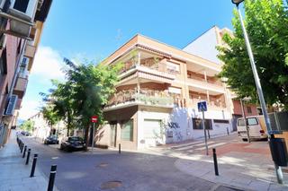 Local Comercial a Villalba Estación