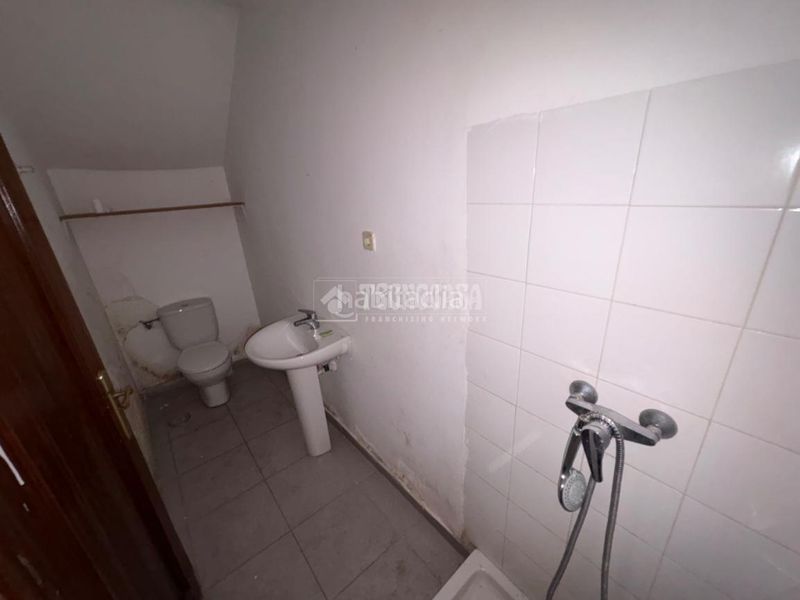 Foto 69441f6d-6adb-4cec-a1b8-782dd2bde913. Local comercial a Sector 3 Getafe