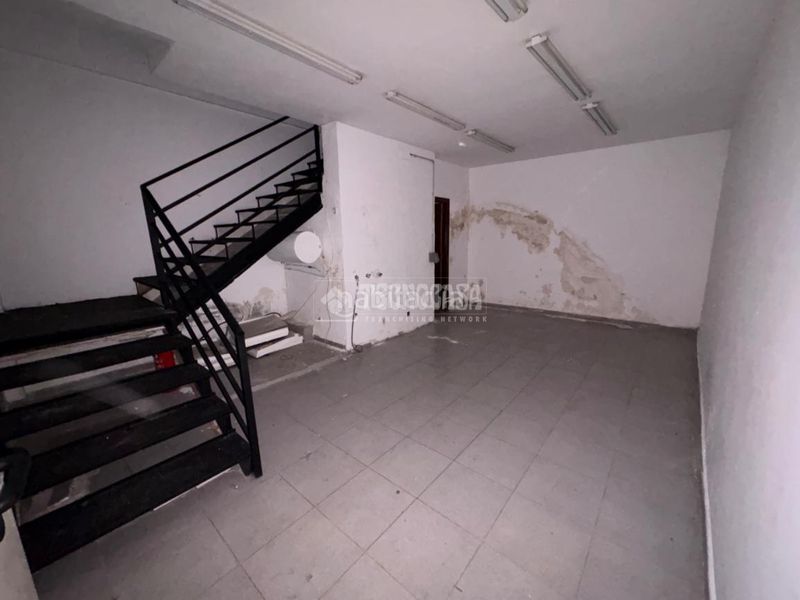 Foto f2f14799-b93d-414b-b119-a146b7234d39. Local comercial a Sector 3 Getafe